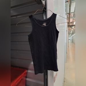 Women's basic tank top